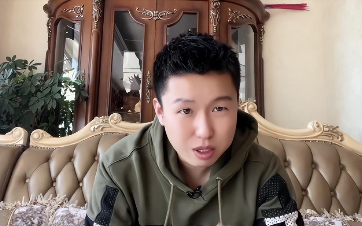 “张雷事件”知情人发声:轮胎脱圈导致失控,侥幸心理不用降速伞-x11 张雷