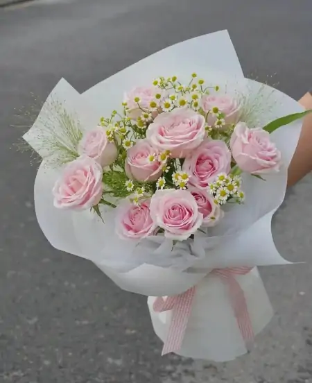 情人节送花,别只想到红玫瑰!(情人节送一朵玫瑰花合适吗?)