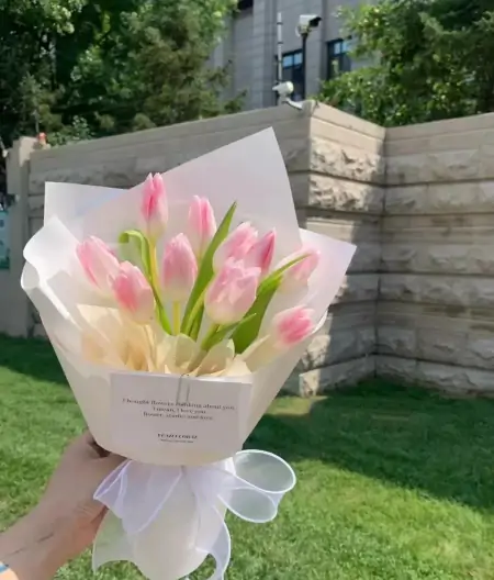 情人节送花,别只想到红玫瑰!(情人节送一朵玫瑰花合适吗?)