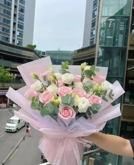 情人节送花,别只想到红玫瑰!(情人节送一朵玫瑰花合适吗?)