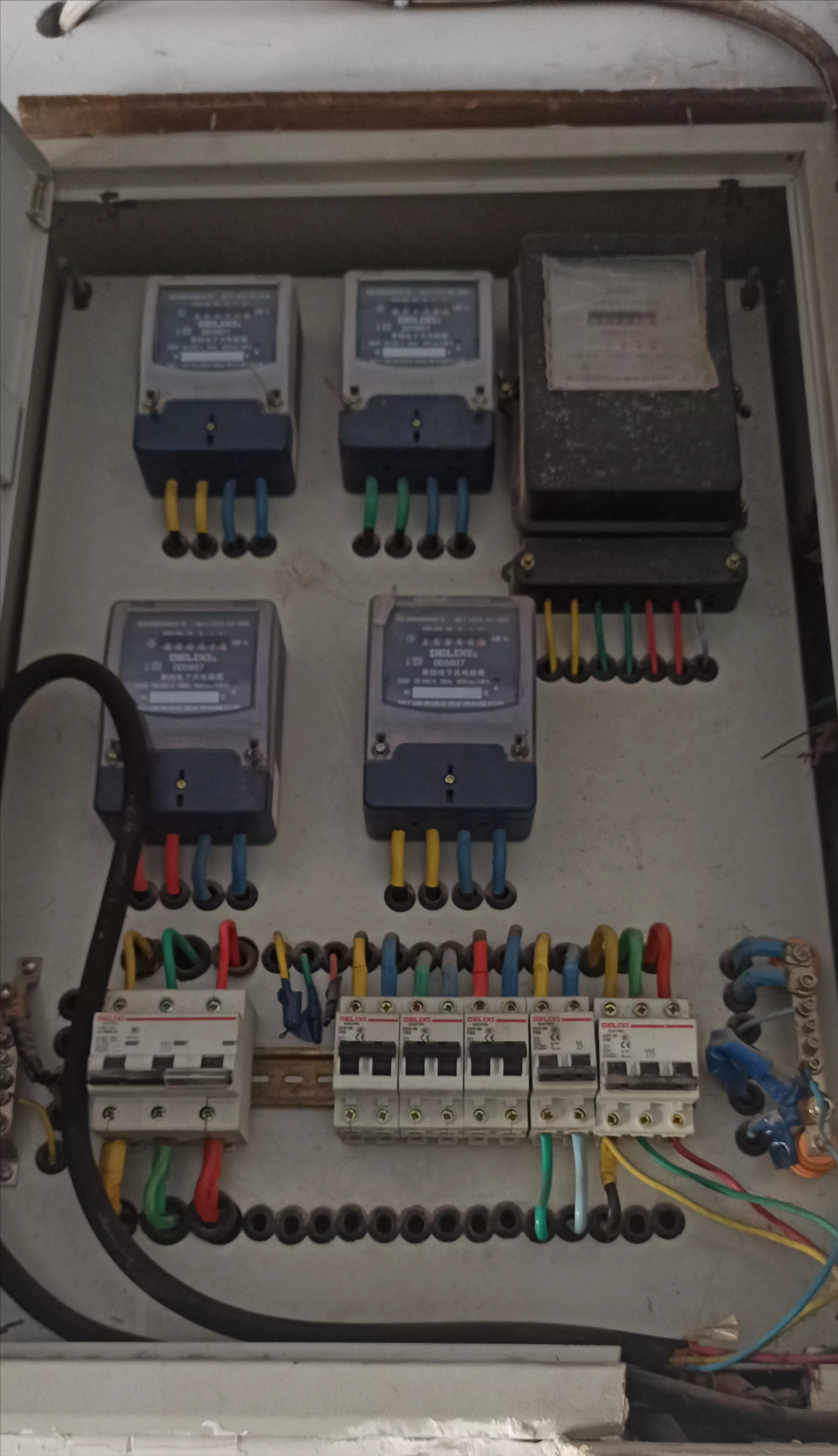 空调不制冷不一定是缺氟,别再傻傻被骗,没准是这五个问题-空调不制冷缺氟吗