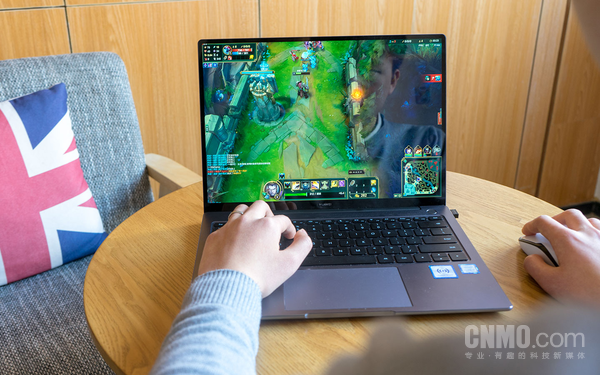 14英寸轻薄本新标杆 华为MateBook 14深度体验(华为matebook14s2021款参数)