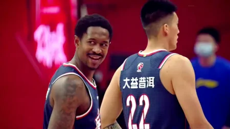 CBA季后赛赛程曝光,却引起争议,1-1-3-3赛制有些儿戏!(cba季后赛结束时间)