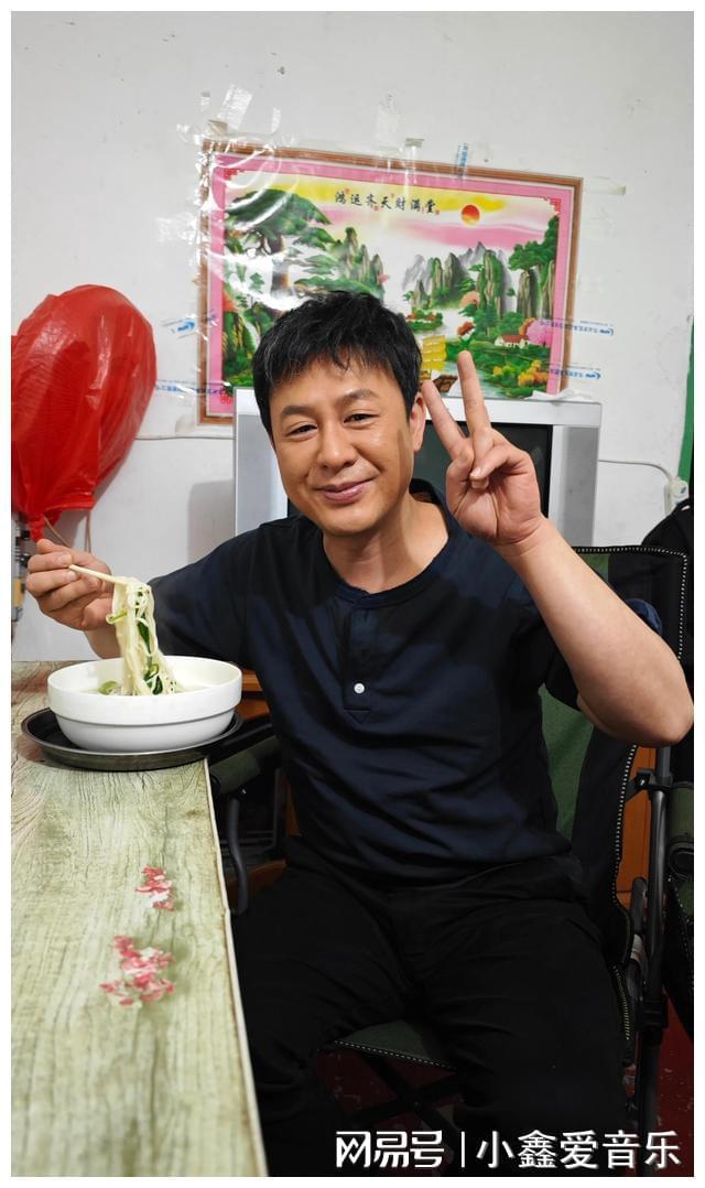 最硬气的生日祝福,张颂文生日,高叶送祝福引粉丝狂笑(张颂文经历)