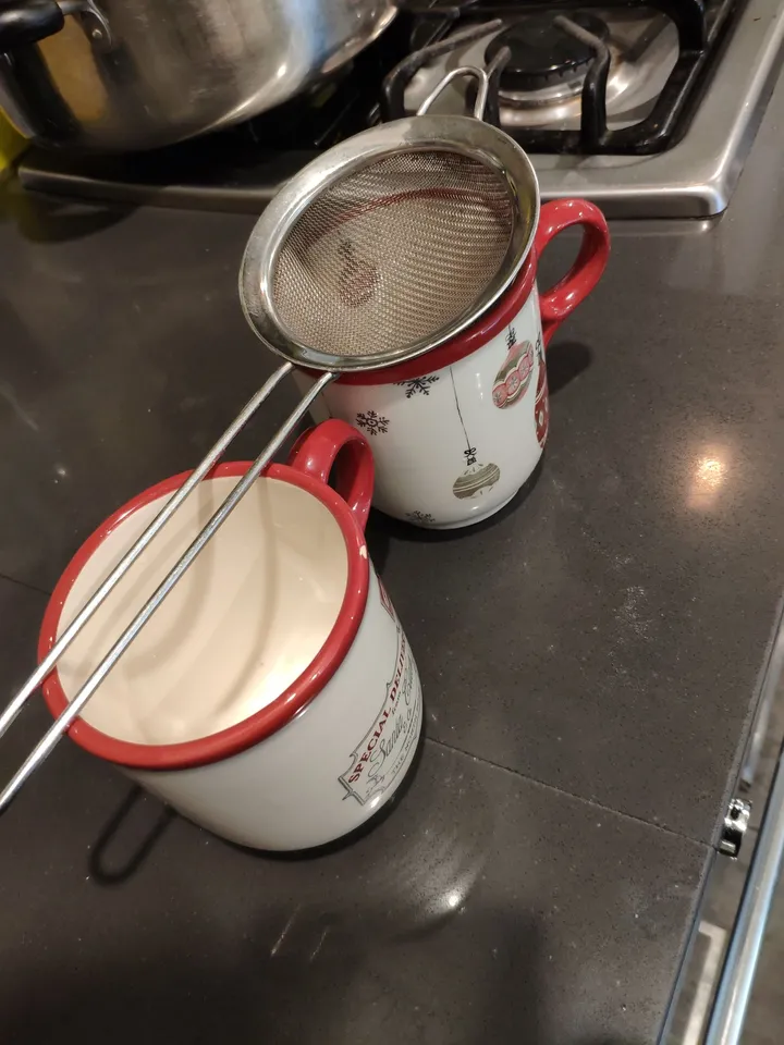 如何在家自制一杯超好喝的奶茶?(怎样在家自制奶茶好喝)