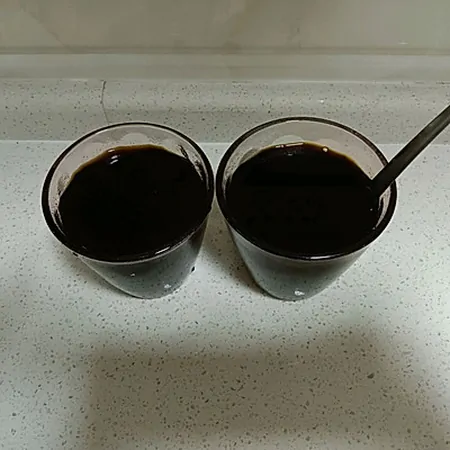 烧仙草绿茶奶茶的家常做法,简单快捷又好吃(烧仙草奶茶的制作过程)