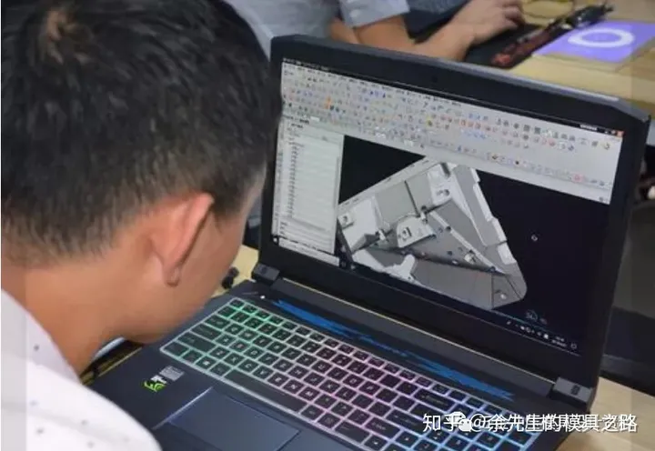 你只需要做到以下三点,学会模具设计其实就简单了!(模具设计入门先学什么)