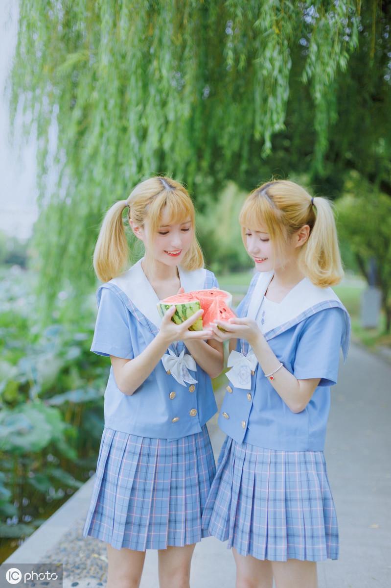 看了ins上10000+人像摄影,我帮你精选了这些闺蜜照,快来抱走-闺蜜照图片4人