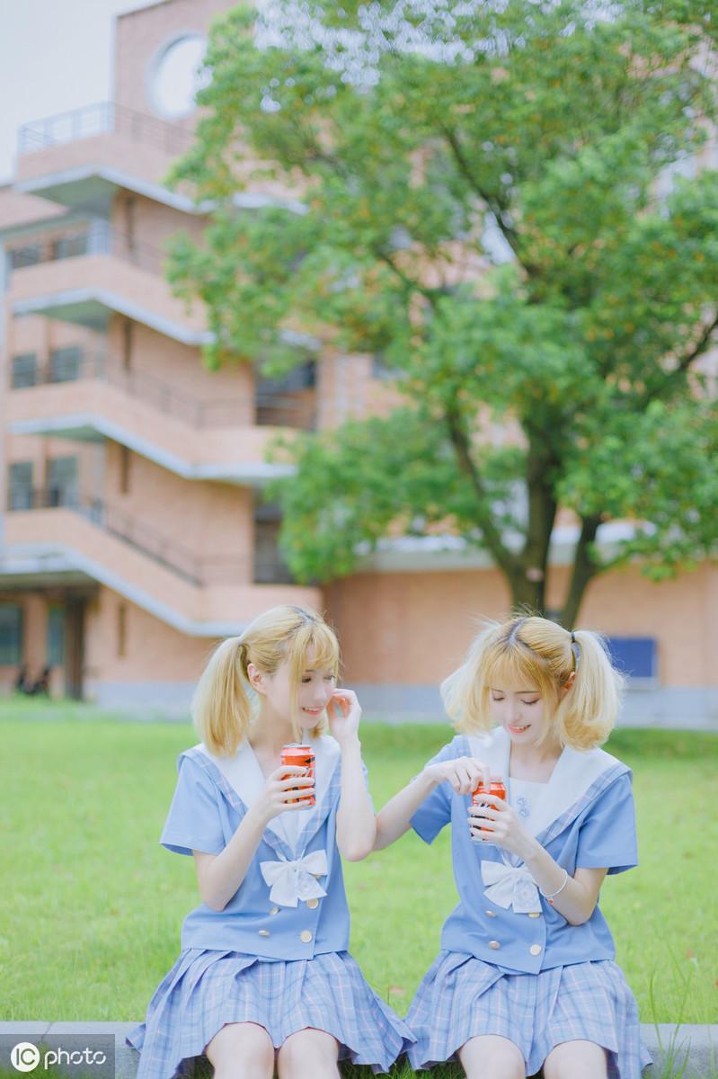 看了ins上10000+人像摄影,我帮你精选了这些闺蜜照,快来抱走-闺蜜照图片4人