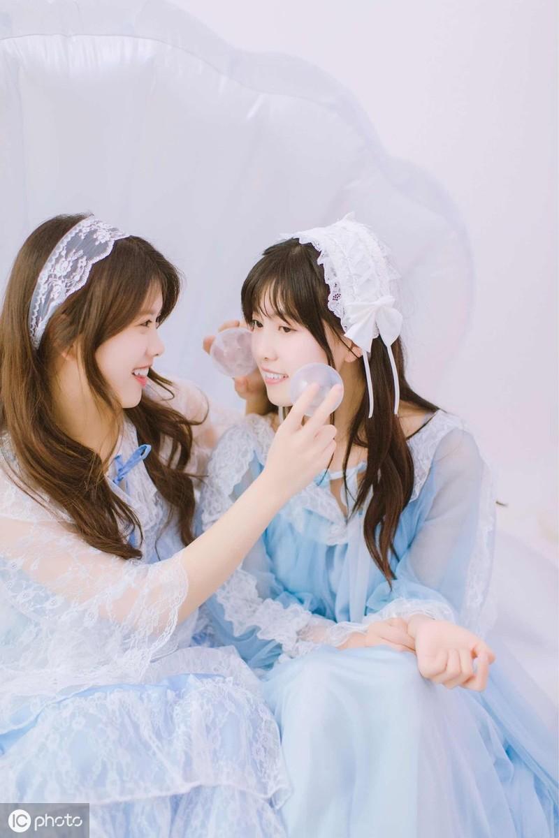 看了ins上10000+人像摄影,我帮你精选了这些闺蜜照,快来抱走-闺蜜照图片4人