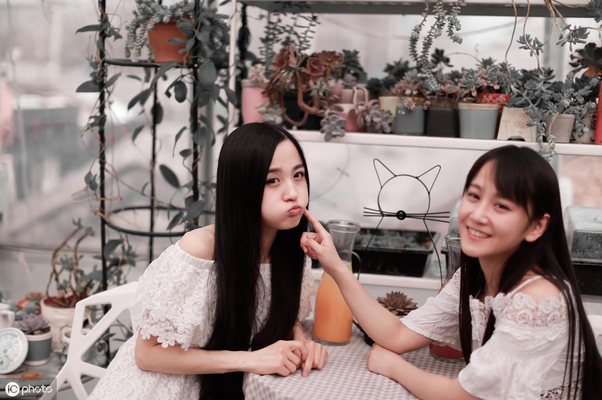 看了ins上10000+人像摄影,我帮你精选了这些闺蜜照,快来抱走-闺蜜照图片4人