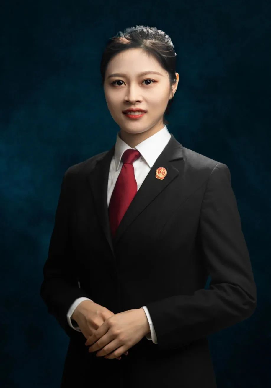 直播间花10万买“翡翠”,感觉不值能退吗?-直播里的翡翠是真的吗