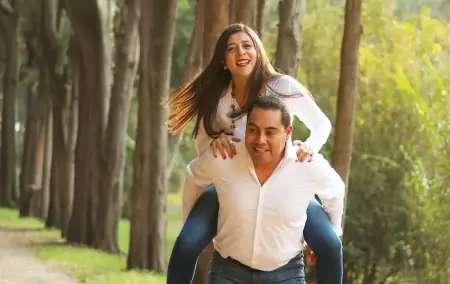 开心一笑15幽默冷笑话:10个爆笑段子,专治不开心哈哈(开心一笑幽默笑话 冷笑话大全)