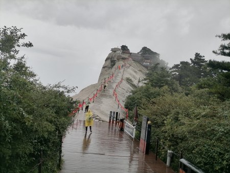 华山经典旅游线路之西上西下攻略-华山值得去的景点