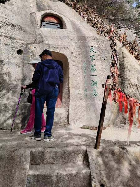 华山经典旅游线路之西上西下攻略-华山值得去的景点