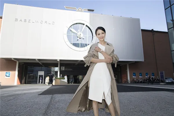 现实版罗子君:丈夫出轨后,她整个人都变了…网友放话前夫:眼瞎!-现实中罗子君能得到抚养权吗