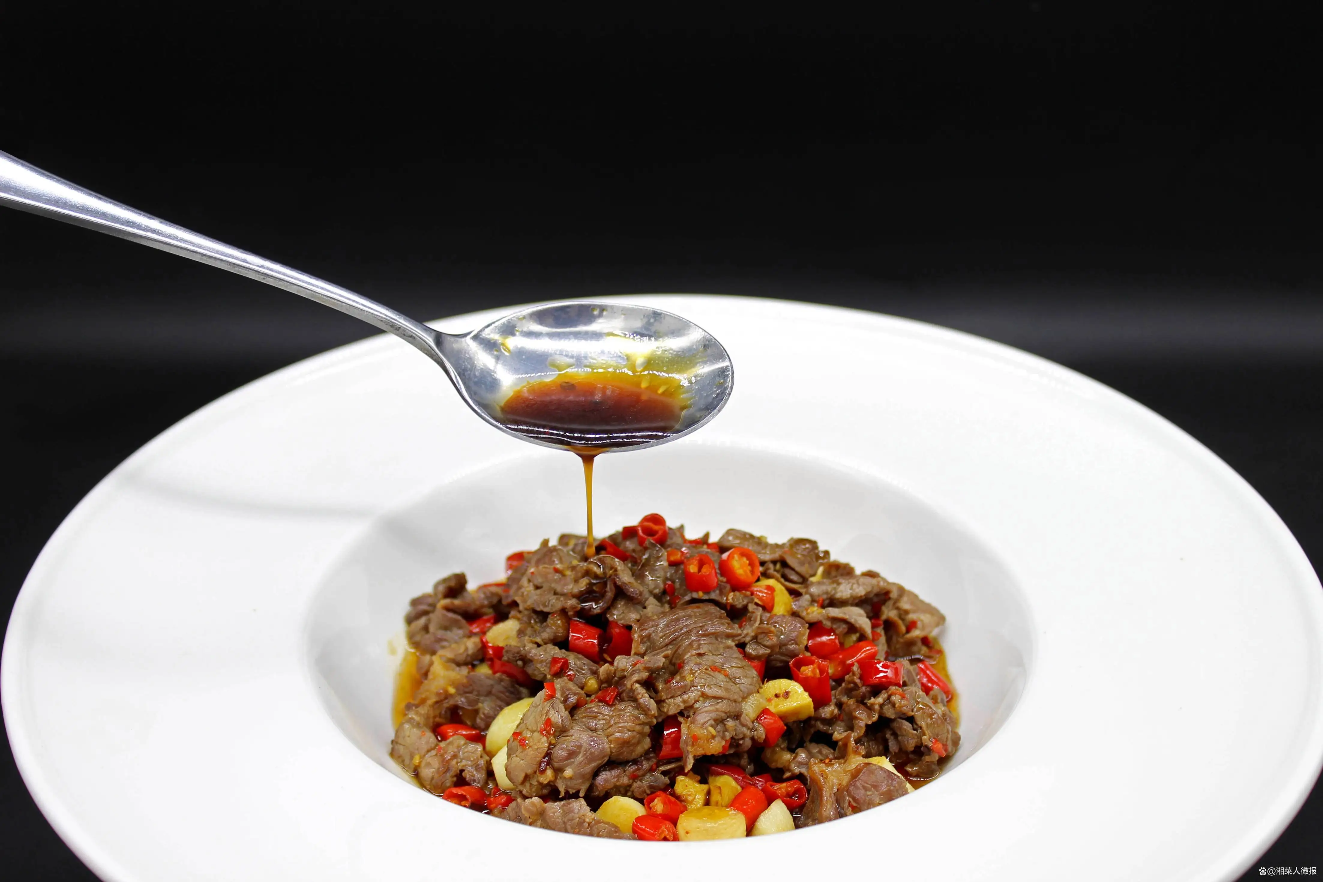 湘式小炒汁:将湖南风味浸润世间每个角落-湘式小炒肉怎么做