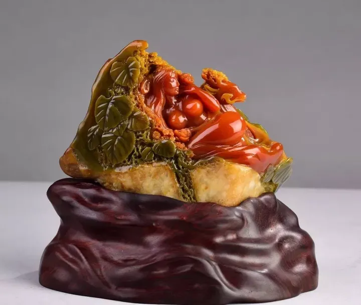 2018《华表奖》落幕,现场玉雕作品估值过乙-2018年中国华表奖最佳男演员奖