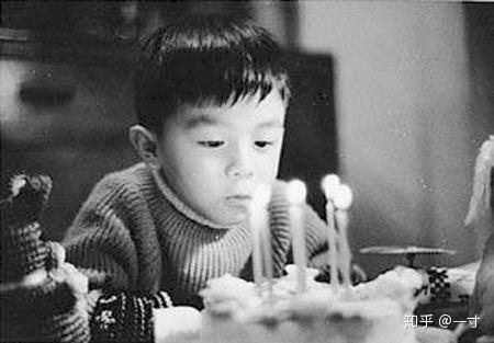 被退学的贵公子蔡康永:力保小S主持《康熙》,曾一句话逼哭成龙-蔡康永写给小s宝宝的书