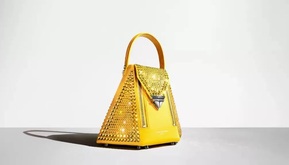 2022.02.09快报 | SHEIN获全球最具人气购物应用;Chanel等投资瑞典包装品牌;法国女装品牌Kookaï破产-瑞典包装公司有哪些