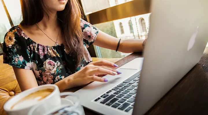 实行“上四休三”工作制?请先把8小时工作制和双休落实了!(上四休4)