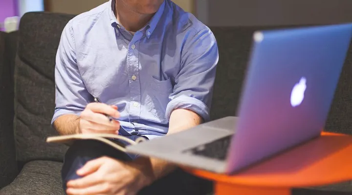 实行“上四休三”工作制?请先把8小时工作制和双休落实了!(上四休4)