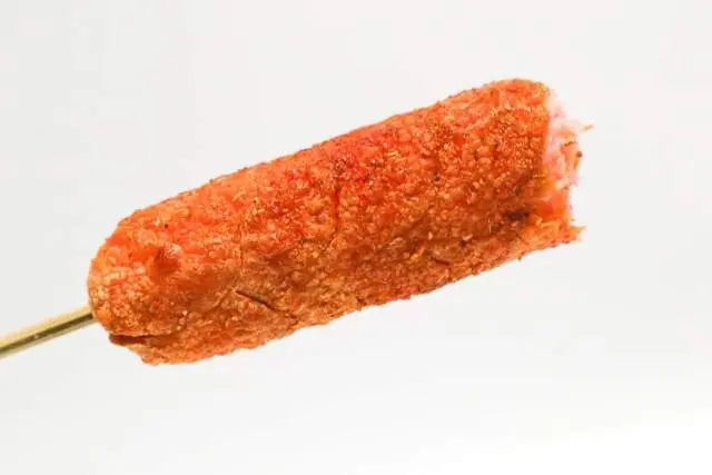 街边2元一根的烤肠,到底能不能给孩子吃?(2块钱一根的烤肠)