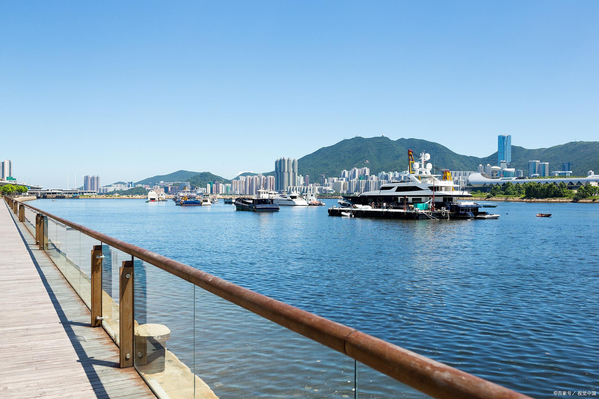 43岁女子在香港一网红景点打卡拍照时,被卷入海中不幸身亡(香港抖音女网红)