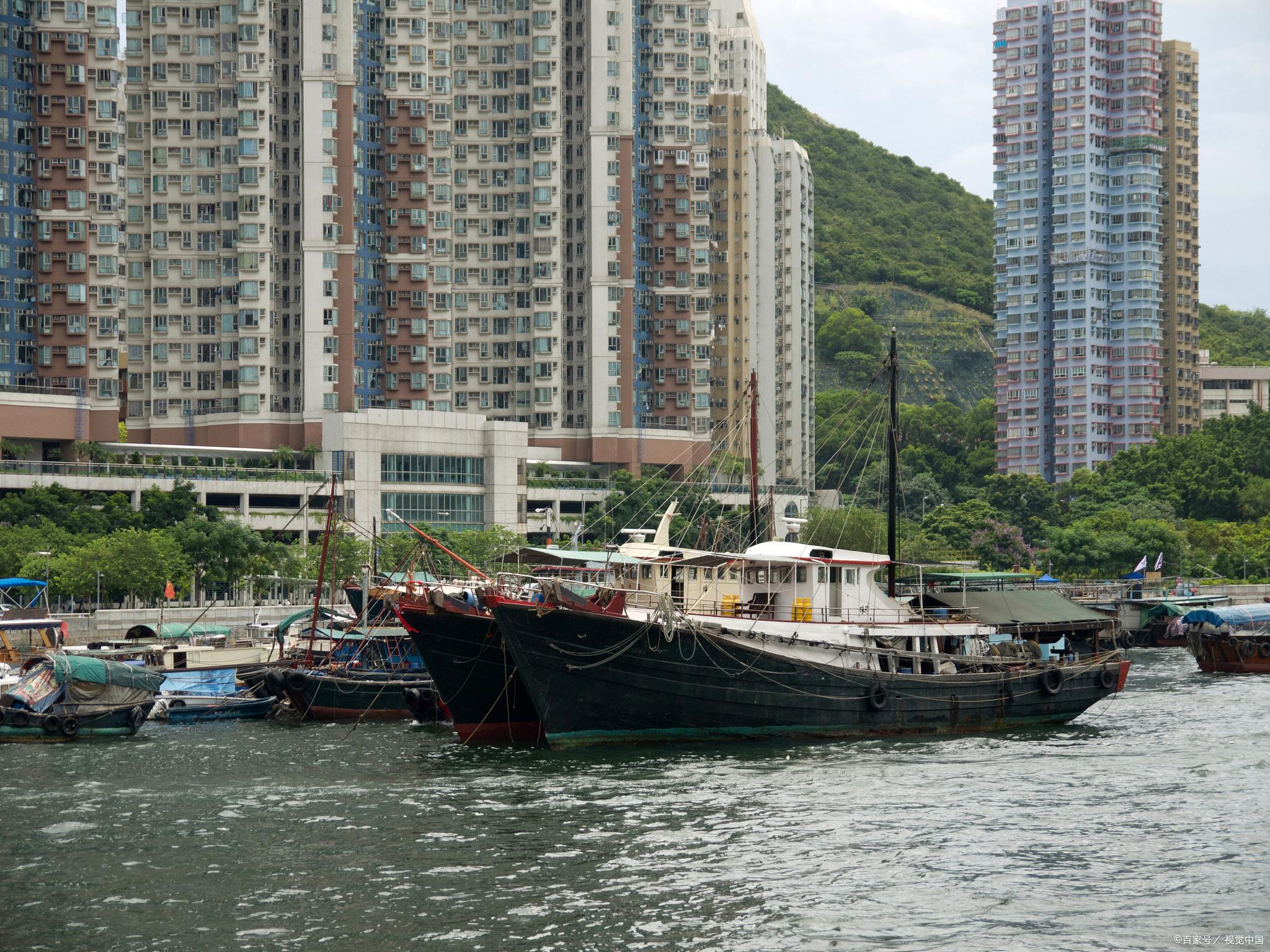 43岁女子在香港一网红景点打卡拍照时,被卷入海中不幸身亡(香港抖音女网红)