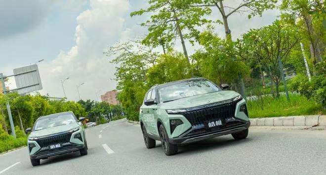 详解东风皓极,配置丰富,空间宽敞,值得入手吗-东风皓影多少钱