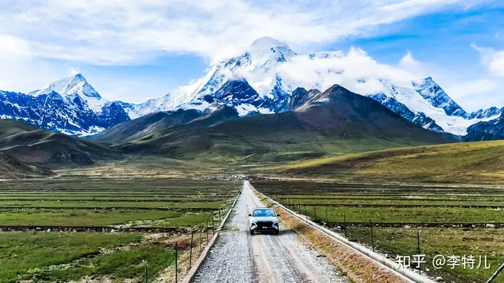 西藏试驾东风风神皓极,13万级混动SUV有40万级的越级实力-东风风神插电混动suv
