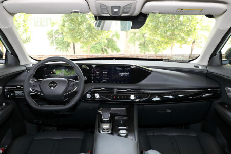 售13.99万,搭载东风马赫双擎动力,油耗经济,静态了解东风皓极-东风马赫发动机参数图