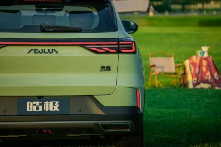 百公里油耗低至4.8L,顶配售价14.69万,解析东风风神皓极顶配-东风风神奕炫太平洋汽车网