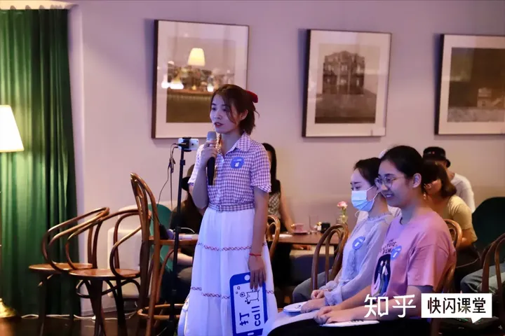 经历了 300 多次「双向奔赴」,我们终于明白的事-双向奔赴的文案句子