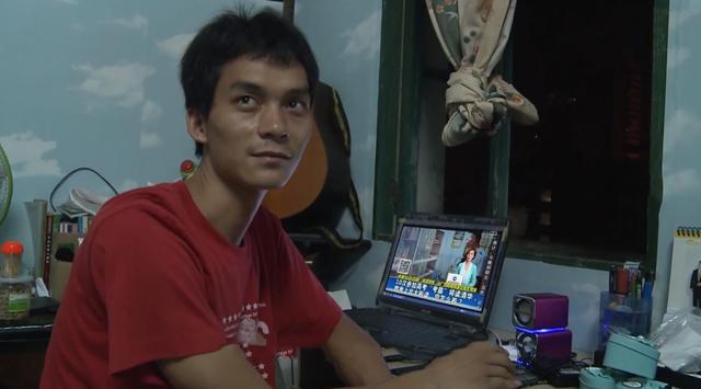 "高考钉子户"唐尚珺!复读14年只为上清华,35岁的他成功上岸?-唐尚珺的高考成绩怎么样