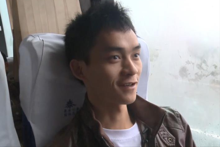 "高考钉子户"唐尚珺!复读14年只为上清华,35岁的他成功上岸?-唐尚珺的高考成绩怎么样