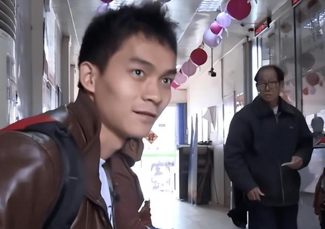 "高考钉子户"唐尚珺!复读14年只为上清华,35岁的他成功上岸?-唐尚珺的高考成绩怎么样