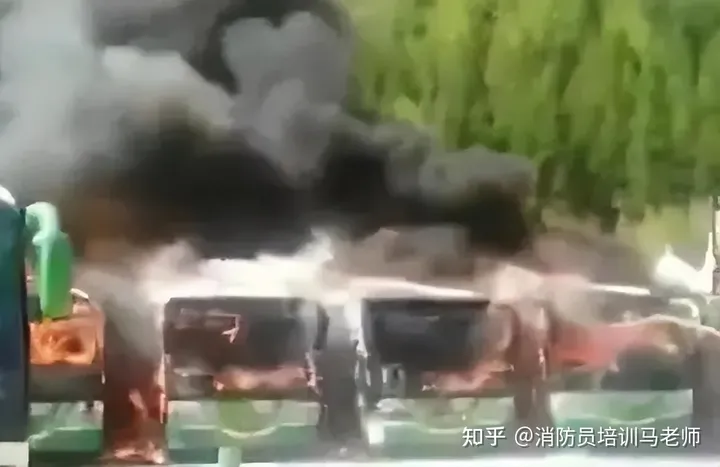 小小烟头莫乱扔,又一个因为烟头引发的悲剧,触目惊心-因小失大,一个小小烟头,毁了一个家