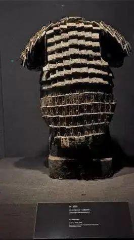 掰断兵马俑拇指,他终于认罪了!(掰断兵马俑手指最终判决)