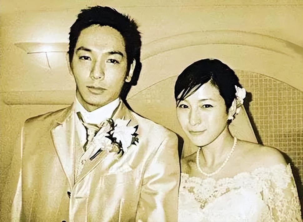 日本女明星出轨,丈夫哭着替她道歉却被骂了一顿,这是为啥(日本女明星出家)