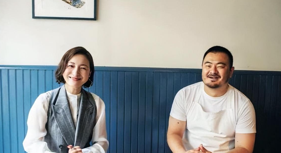 日本女明星出轨,丈夫哭着替她道歉却被骂了一顿,这是为啥(日本女明星出家)