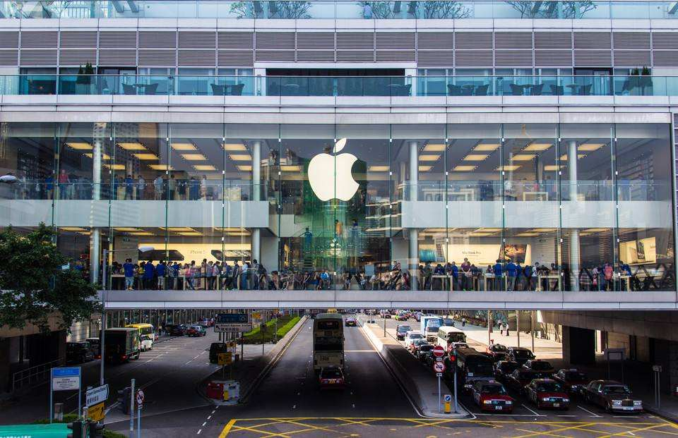 一夜蒸发1165亿,坑惨中国黄牛后,苹果“特权”正在消亡(苹果手机黄牛行情价格)