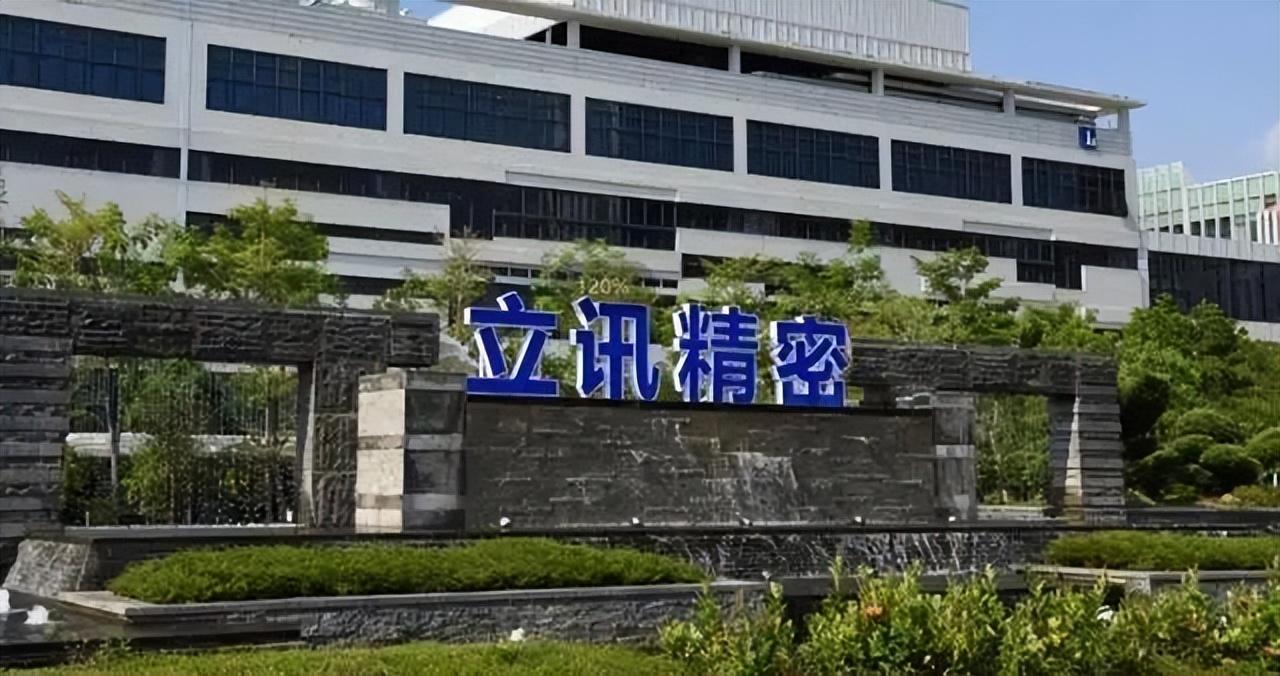 一夜蒸发1165亿,坑惨中国黄牛后,苹果“特权”正在消亡(苹果手机黄牛行情价格)