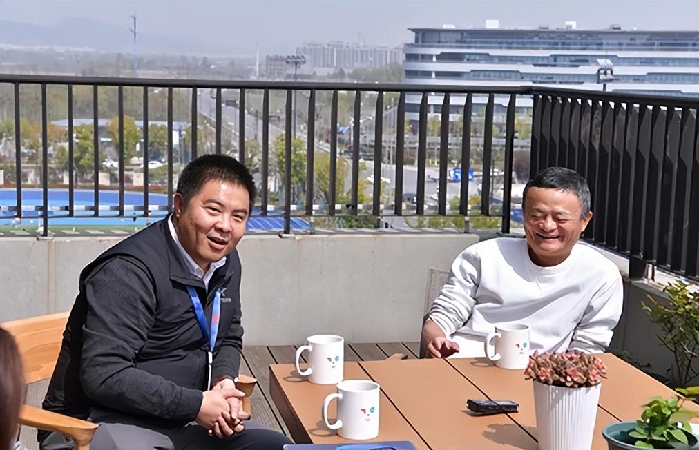 马云回国了(马云创业期)