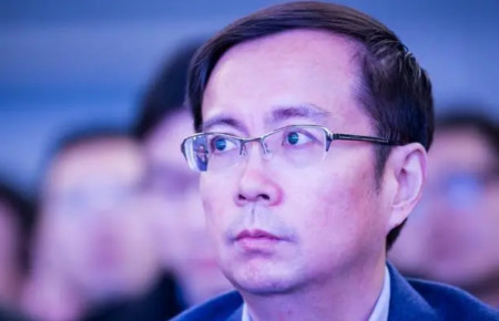 张勇卸任马云回归,召开非公开会议,阿里“回归淘宝”,什么信号(张勇和阿里巴巴)