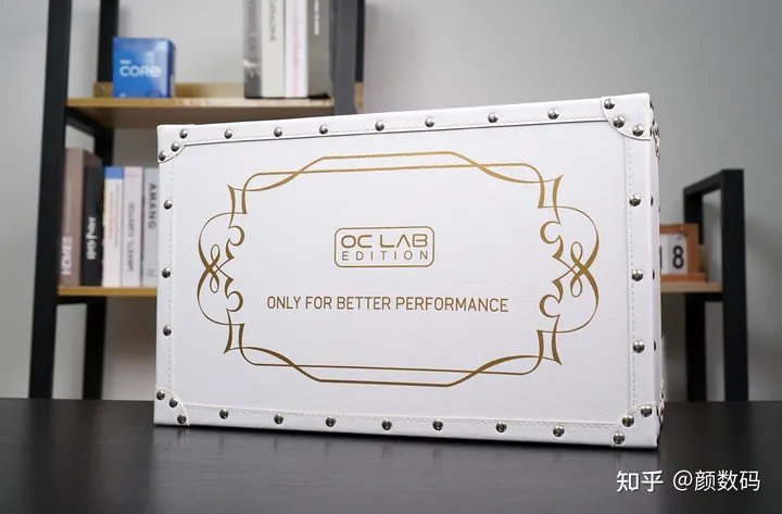 这才是真正的卡皇?影驰RTX 3090 Ti名人堂限量版显卡评测-影驰的显卡是丐版吗