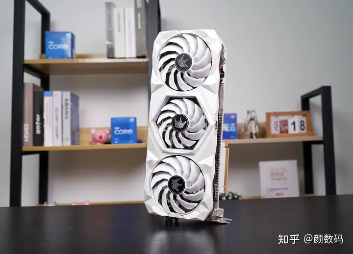 这才是真正的卡皇?影驰RTX 3090 Ti名人堂限量版显卡评测-影驰的显卡是丐版吗