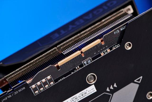 技嘉RTX3090Ti魔鹰OC:鹰击长空展现王者风范