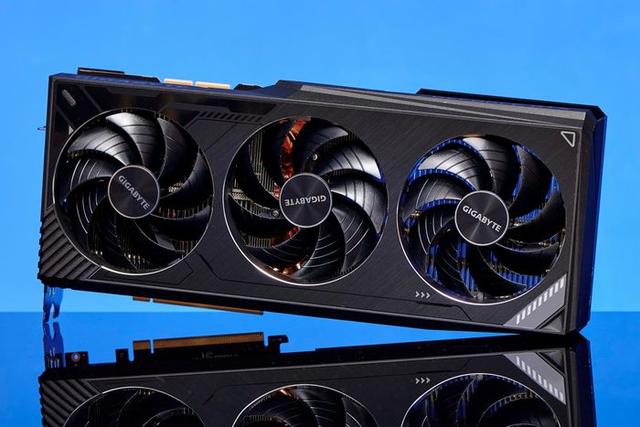 技嘉RTX3090Ti魔鹰OC:鹰击长空展现王者风范