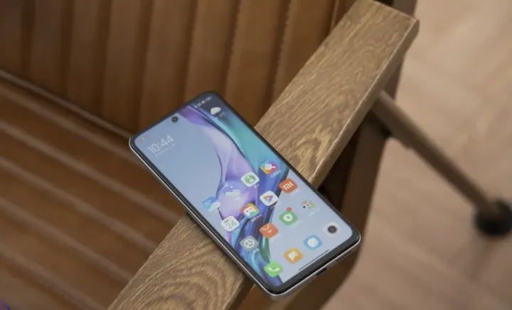 盘点目前性价比高的5款手机,性能好价格不高,买对不吃亏-性价比高的手机品牌推荐